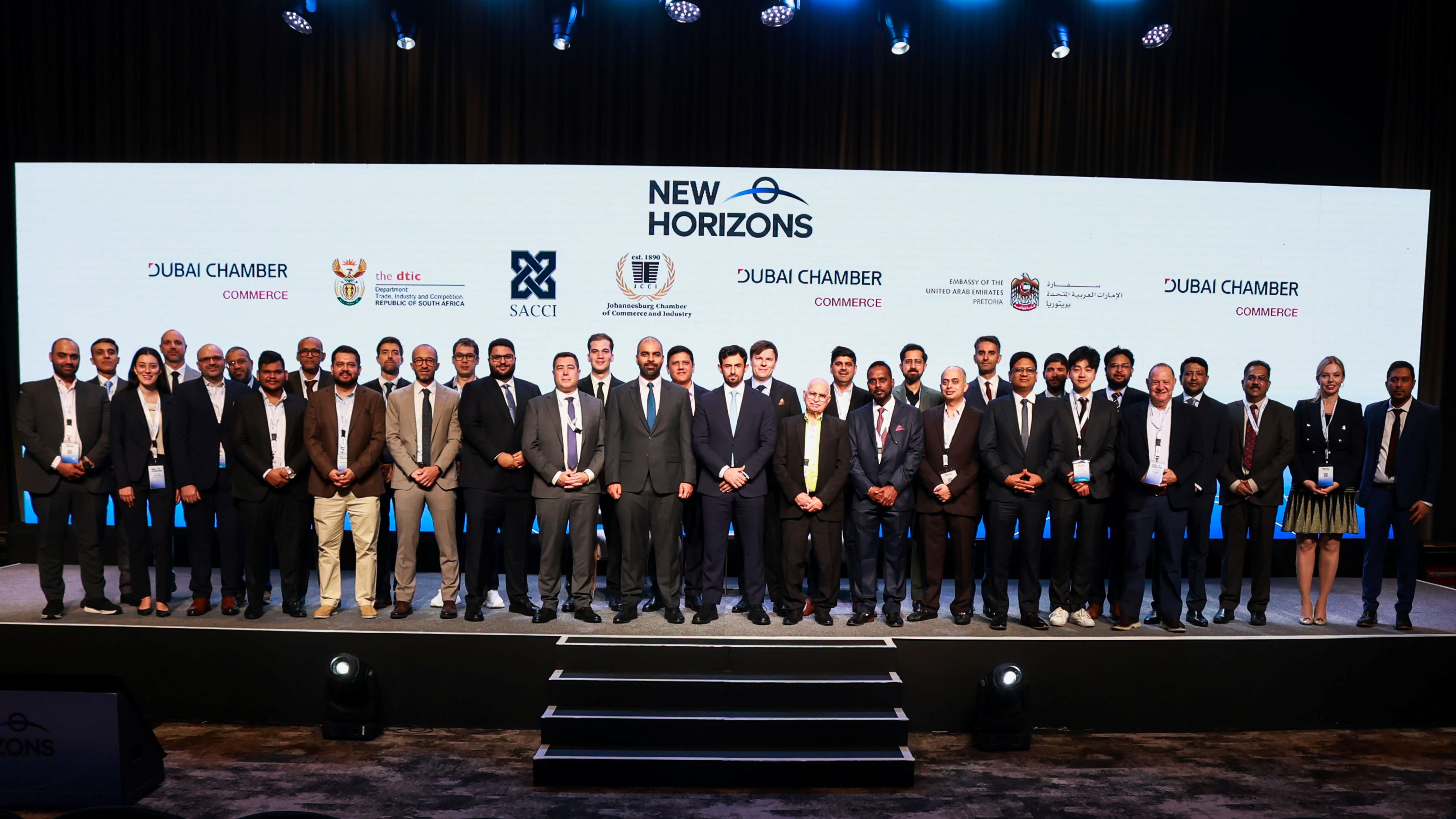 Group Photo of Dubai Chamber of Commerce delegation